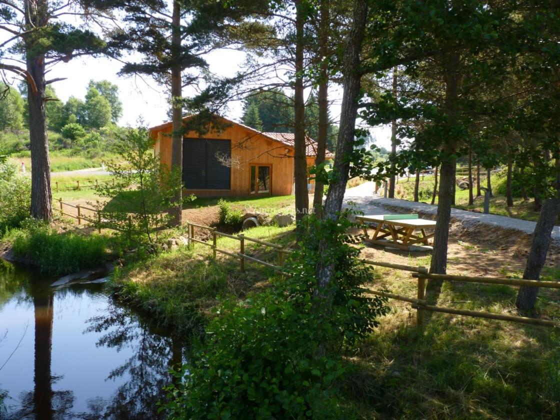 Les Chalets Du Haut-Forez Usson-en-Forez Экстерьер фото