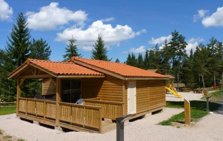 Les Chalets Du Haut-Forez Usson-en-Forez Номер фото